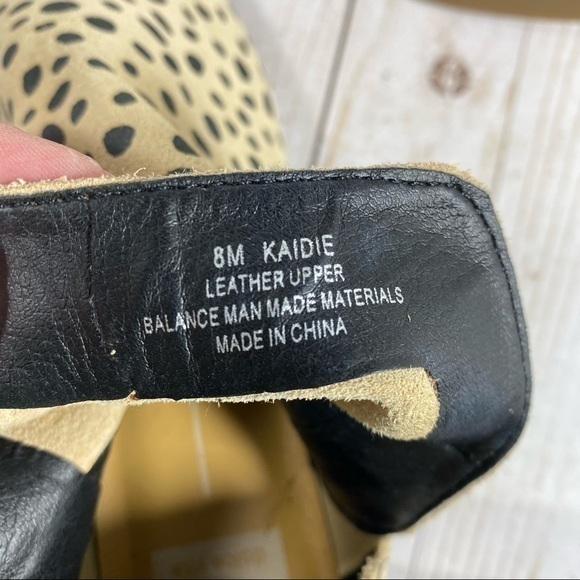 Dolce Vita Kaidie Cream Suede with Black Spots Animal Print Ankle Boots 8 - Picture 9 of 13